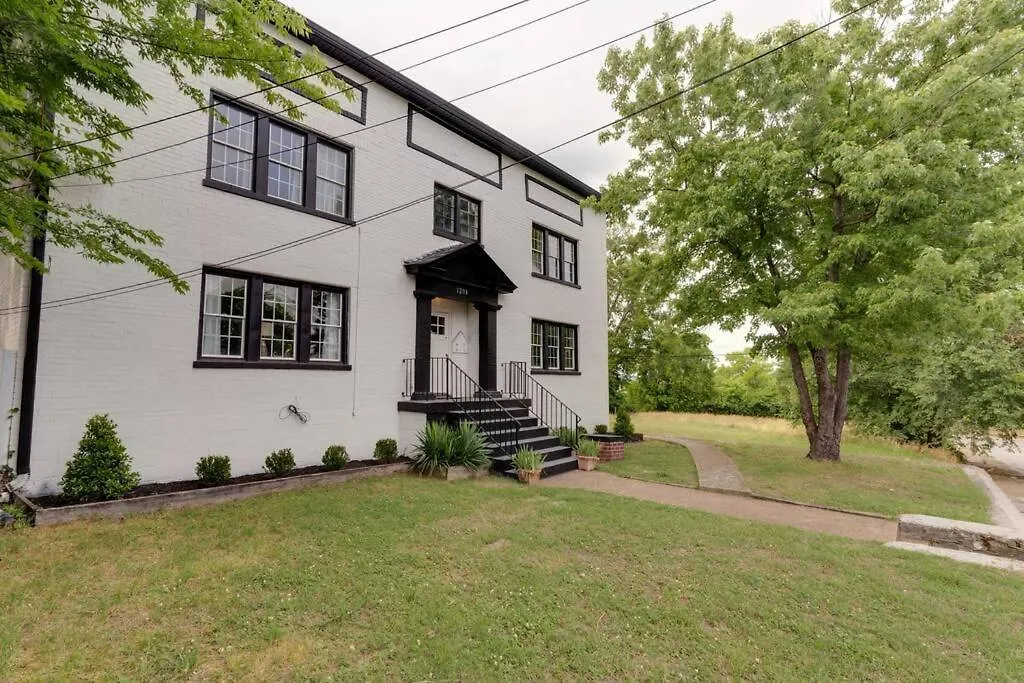 Appartement Sleep 8 In Our Cozy Colonial 2Miles From Broadway à Nashville